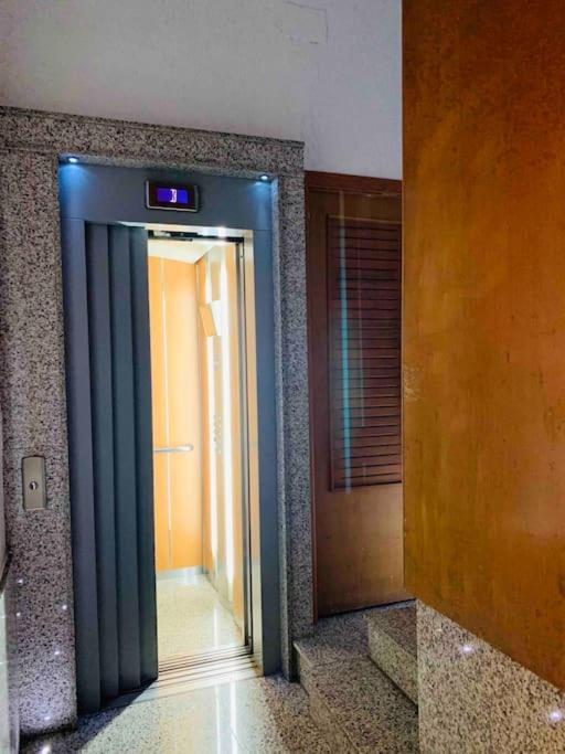 Apartamento Casco Historico , Playa Postiguet Alicante Exteriör bild