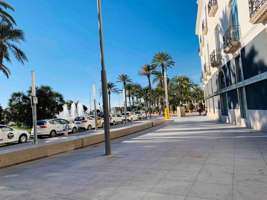 Apartamento Casco Historico , Playa Postiguet Alicante Exteriör bild
